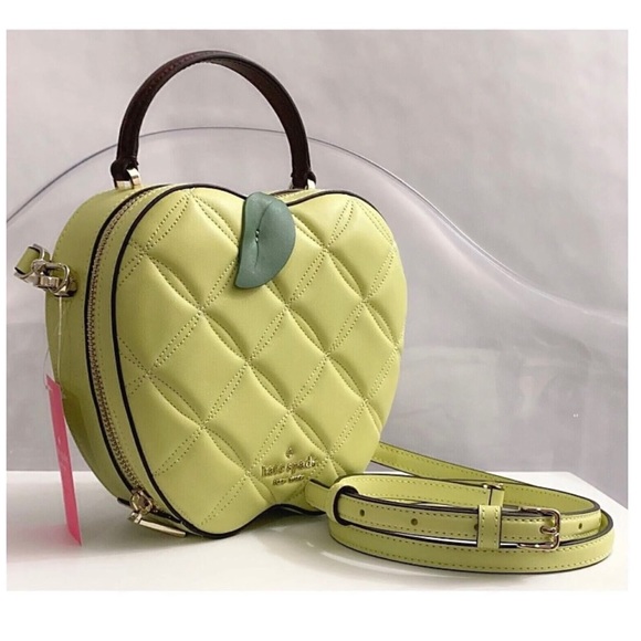 kate spade Handbags - NWT Kate Spade ♠️ HONEYCRISP APPLE Quilted Smooth Leather Crossbody Bag/Purse